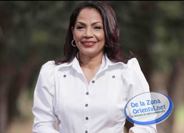 Mtra. Lucía Vásquez Espínola